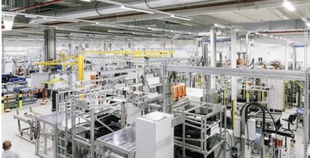 Daimler investit 100 M€ pour accroître sa capacité de production de batteries lithium-ion