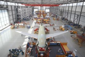 Airbus relèvera ses cadences de production moins vite que prévu