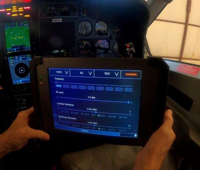 Le testeur avionique de CCX Technologies arrive en Europe