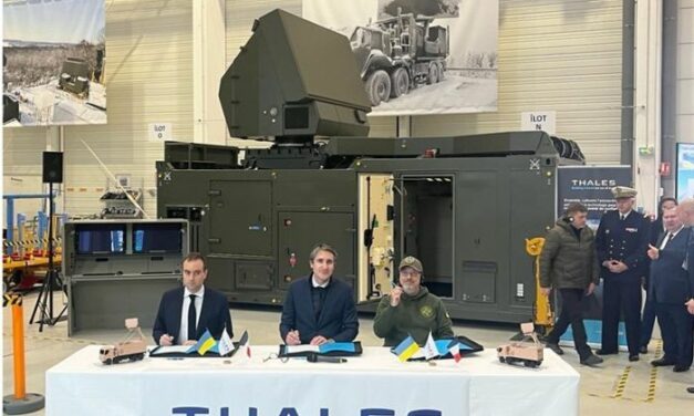 Thales va concevoir un système de défense aérienne pour l’Ukraine