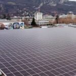 STMicroelectronics Grenoble inaugure son premier parking à ombrières PV en France