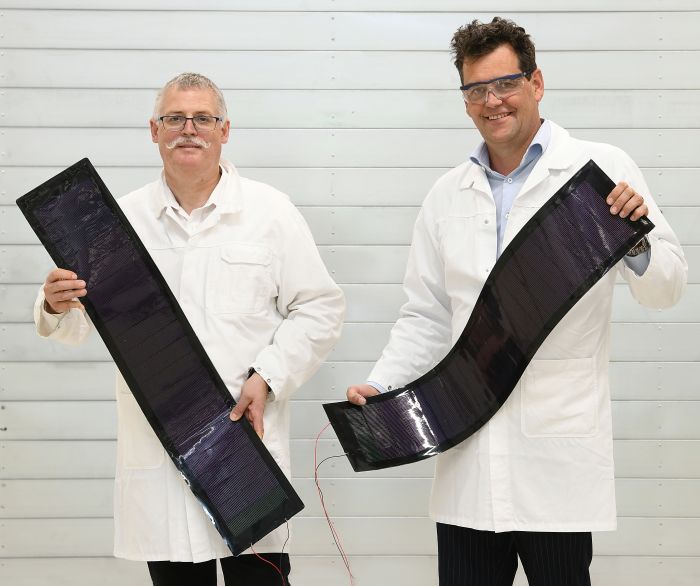 Une start-up issue de l’Imec propose des panneaux solaires souples grand format