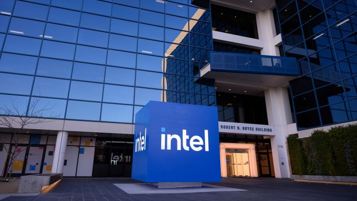 Le Pdg d’Intel sommé de s’expliquer sur son plan massif de licenciements