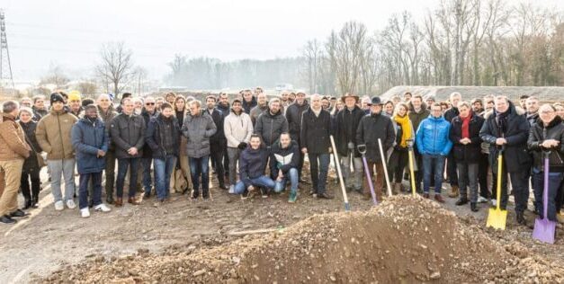 Merck pose la première pierre de la future usine d’Unity-SC à Saint-Ismier