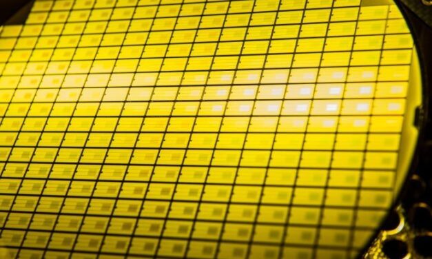 STMicroelectronics voit des signes de reprise