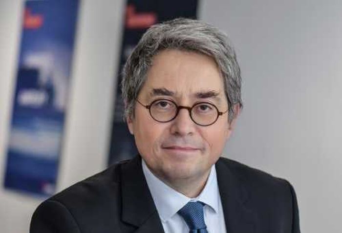Nexans débarque son directeur général