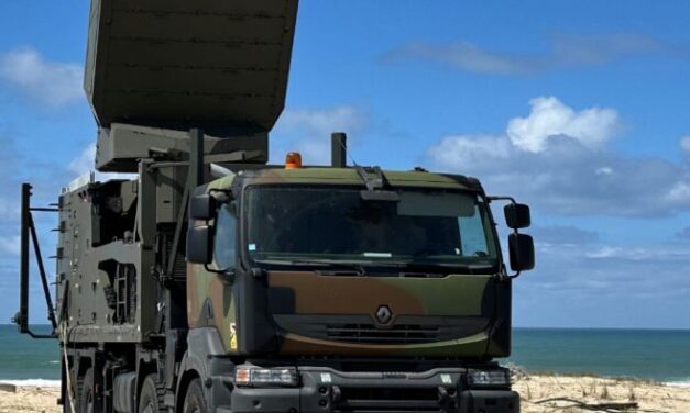 Thales accélère les cadences de production de ses radars de surveillance et de défense aérienne