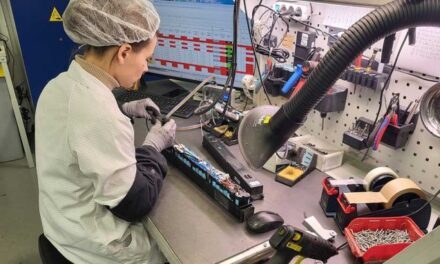 Valeo s’associe à la start angevine VoltR pour la refabrication des batteries pour la petite mobilité électrique