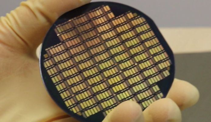 III-V Lab propose des formations sur la photonique pour accompagner start-up et PME