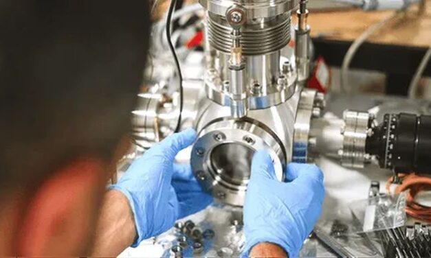 Processeurs quantiques : la start-up parisienne C12 agrandit sa Quantum Fab