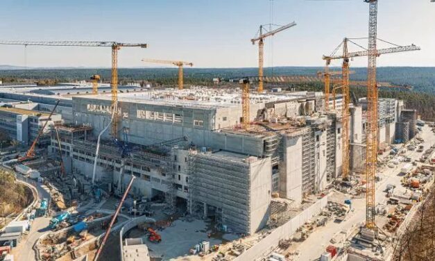 Infineon va investir 500 M€ de plus que prévu cette année