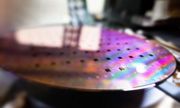 Photonique sur silicium : le CEA-Leti et NcodiN accélèrent l’industrialisation des interconnexions pour l’IA