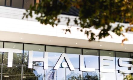 Thales a démarré 2026 en force, porté par un bond historique des commandes Défense