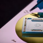 Nvidia mise sur le quantique français avec Alice & Bob