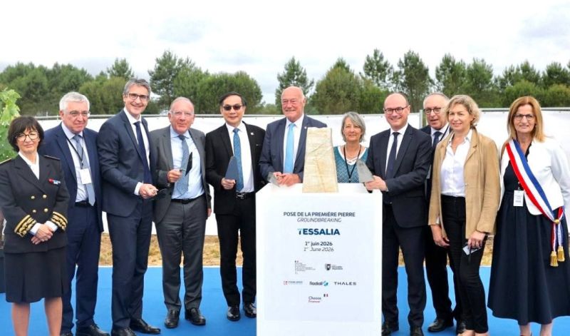 C’est parti pour l’usine française de Foxconn, Radiall et Thales !