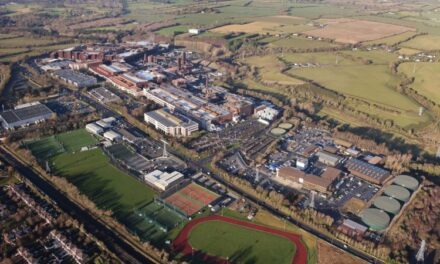 Intel injecte 5 milliards d&rsquo;euros de plus dans son usine irlandaise