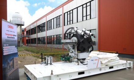 Cailabs dévoile une station sol optique militaire transportable