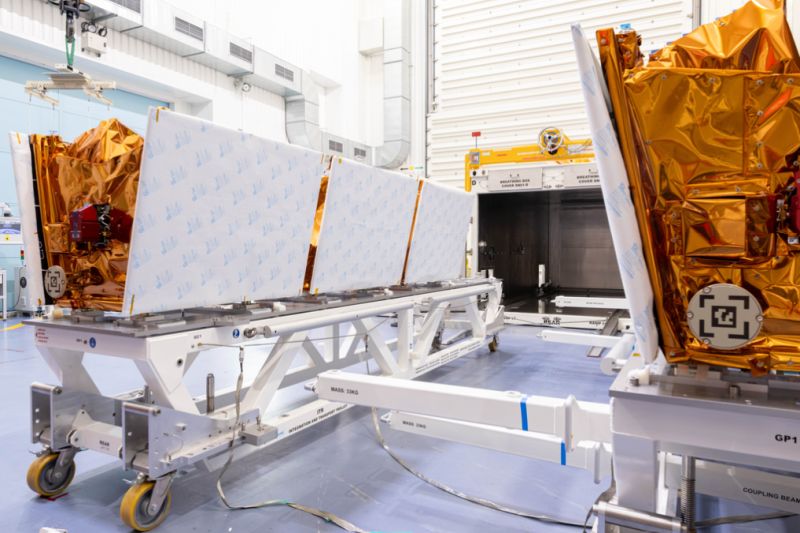 Airbus livre les 32 premiers satellites OneWeb de nouvelle génération à Eutelsat
